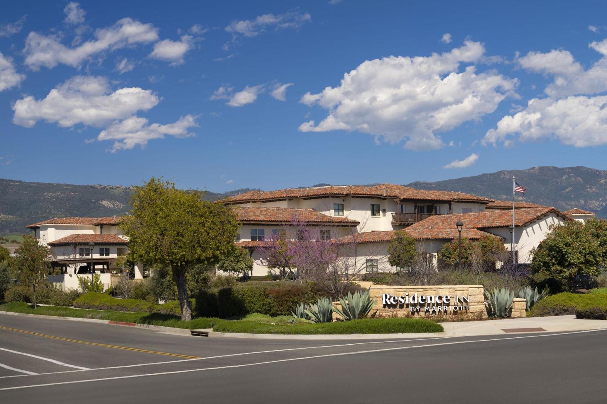 Residence Inn By Marriott Santa Barbara Goleta Santa Bárbara Exterior foto